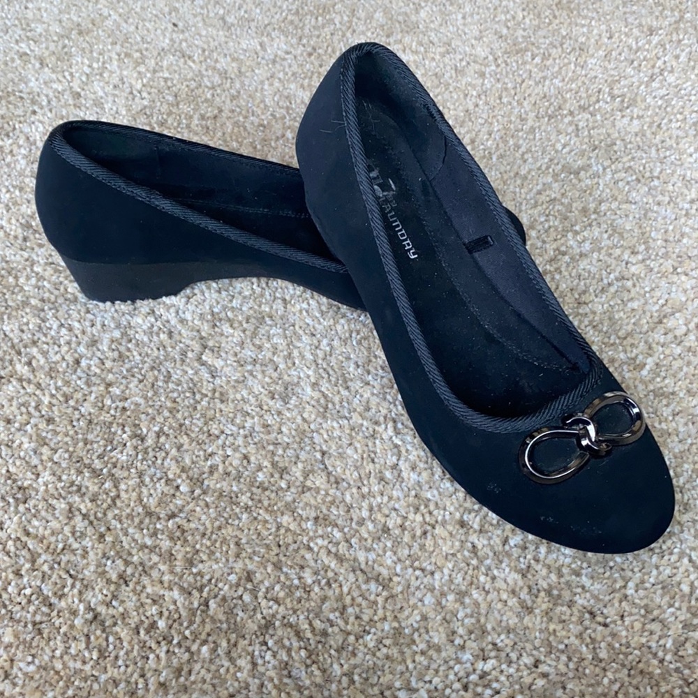 CL by Laundry women’s black dress shoes flats size 9M